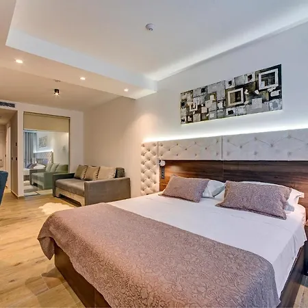 Scala D'oro 4* וודיצה