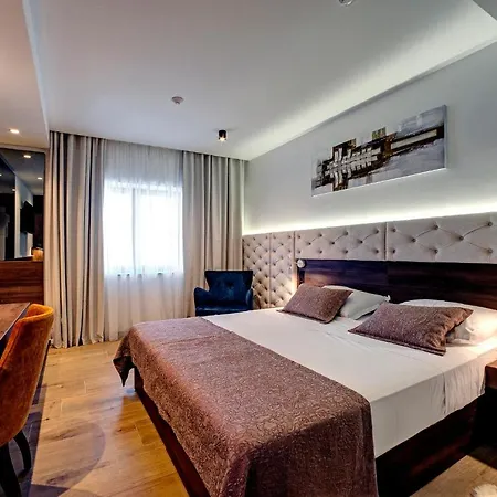 מלון Scala D'oro 4*